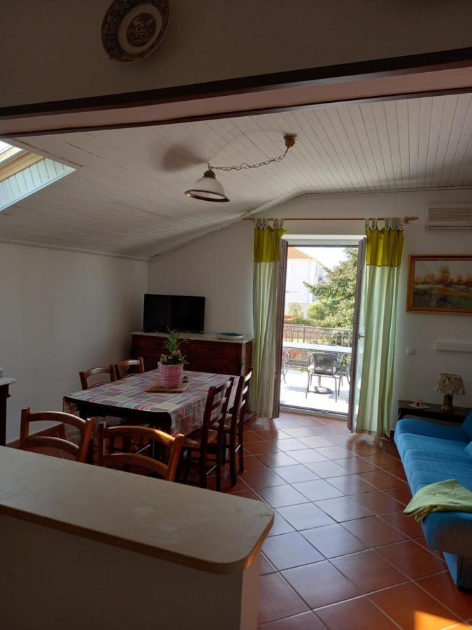 Apartments Miri Zambratija  Bagian luar foto